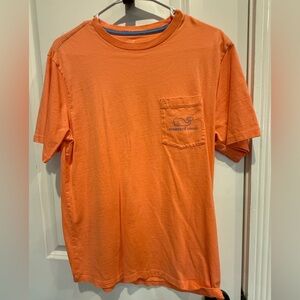 Mens Vineyard Vines Coral Pocket Tee Blue Whale Logo Size S